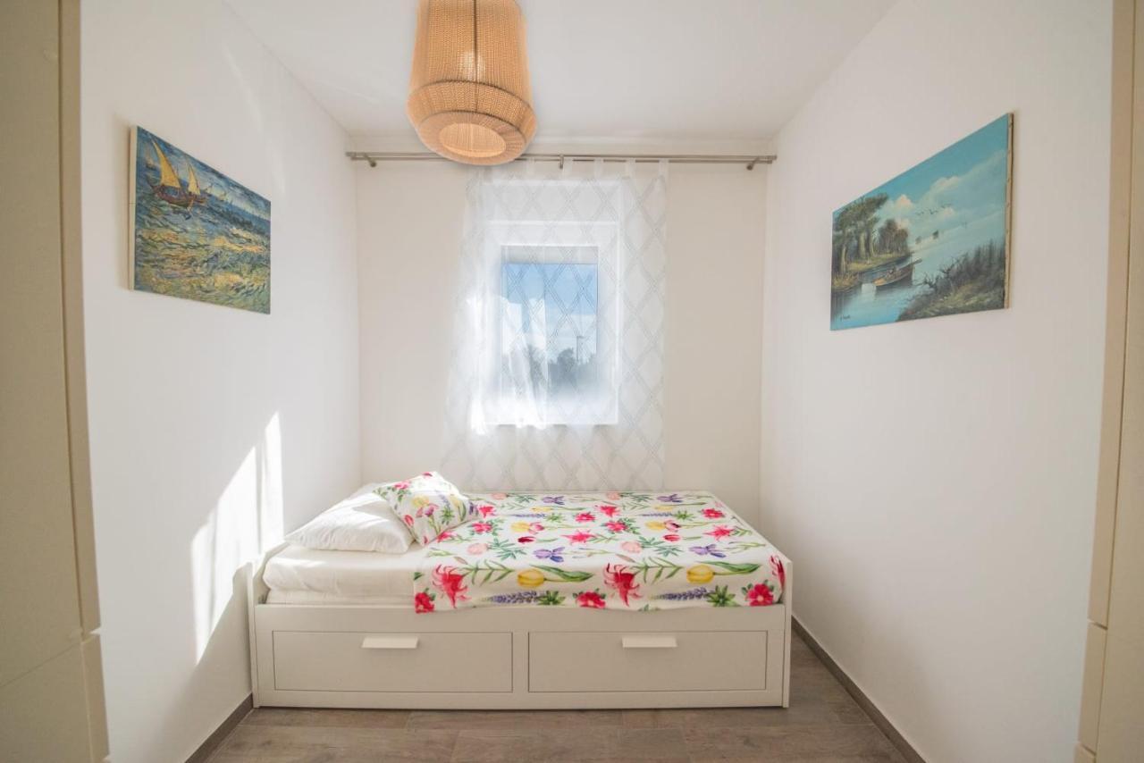 Apartman Pau Nin Buitenkant foto